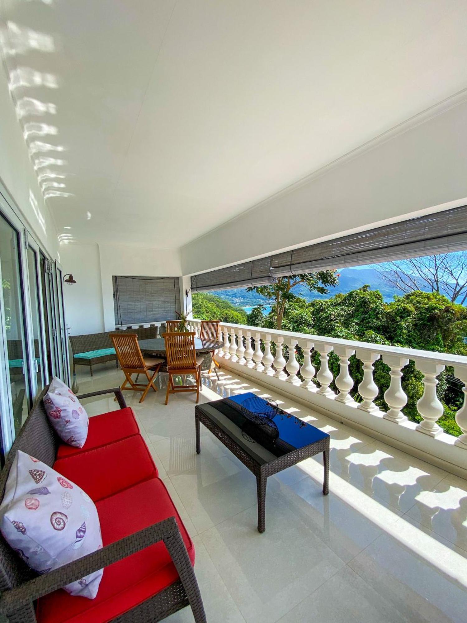Reve Bleu Villa Glacis  Exterior photo